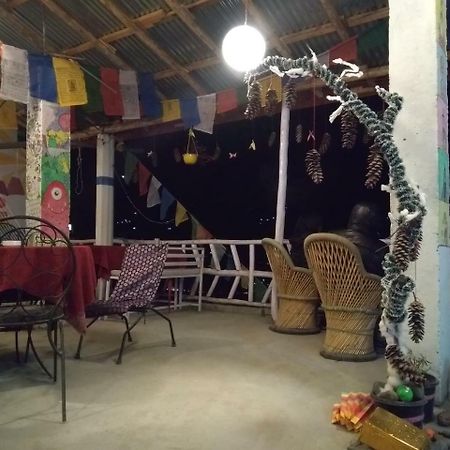Bros Hostel Manali ภายนอก รูปภาพ