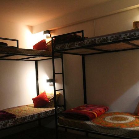 Bros Hostel Manali ภายนอก รูปภาพ