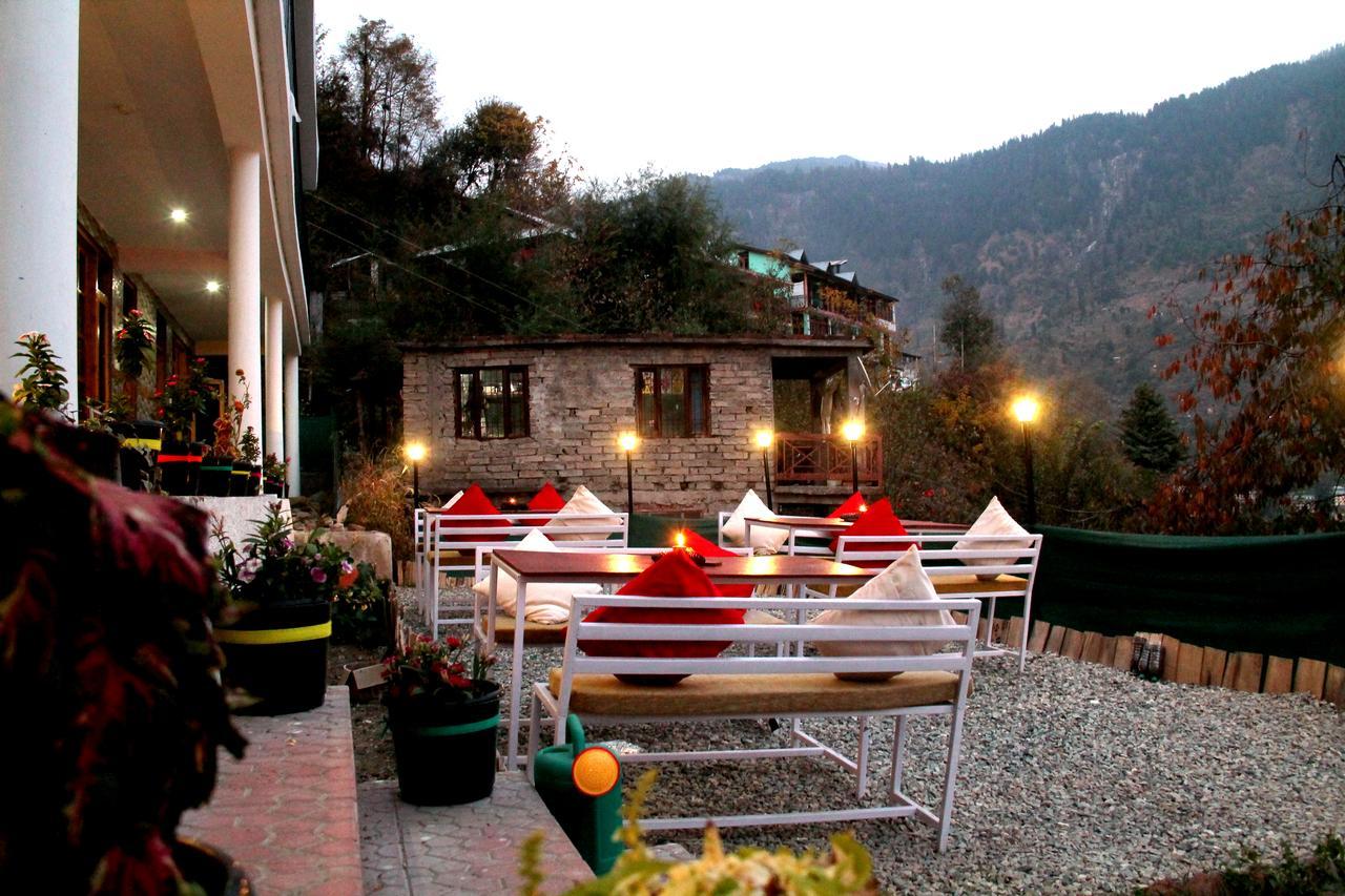 Bros Hostel Manali ภายนอก รูปภาพ